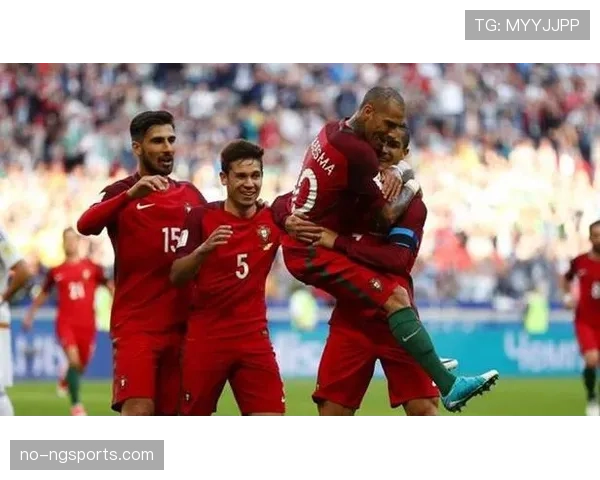 夸雷斯马与贝尔的边锋突破路径为何走向分化？